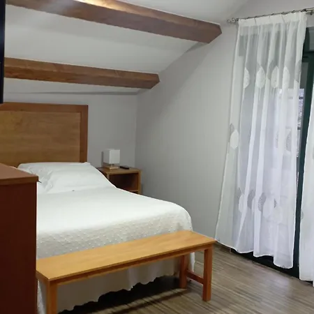 בית כפרי Casa Torre Vella בואו